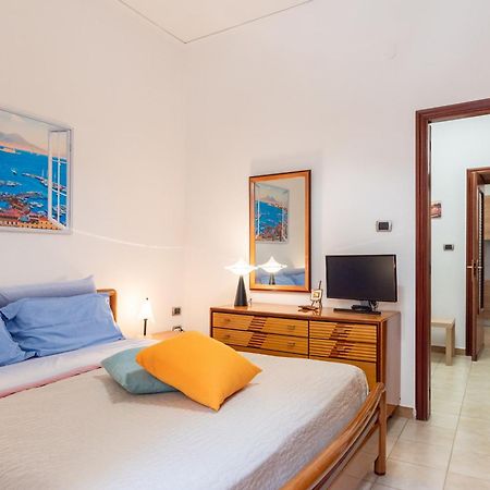 Am Apartment Napoli - Tra Il Centro E La Stazione Centrale Exteriör bild