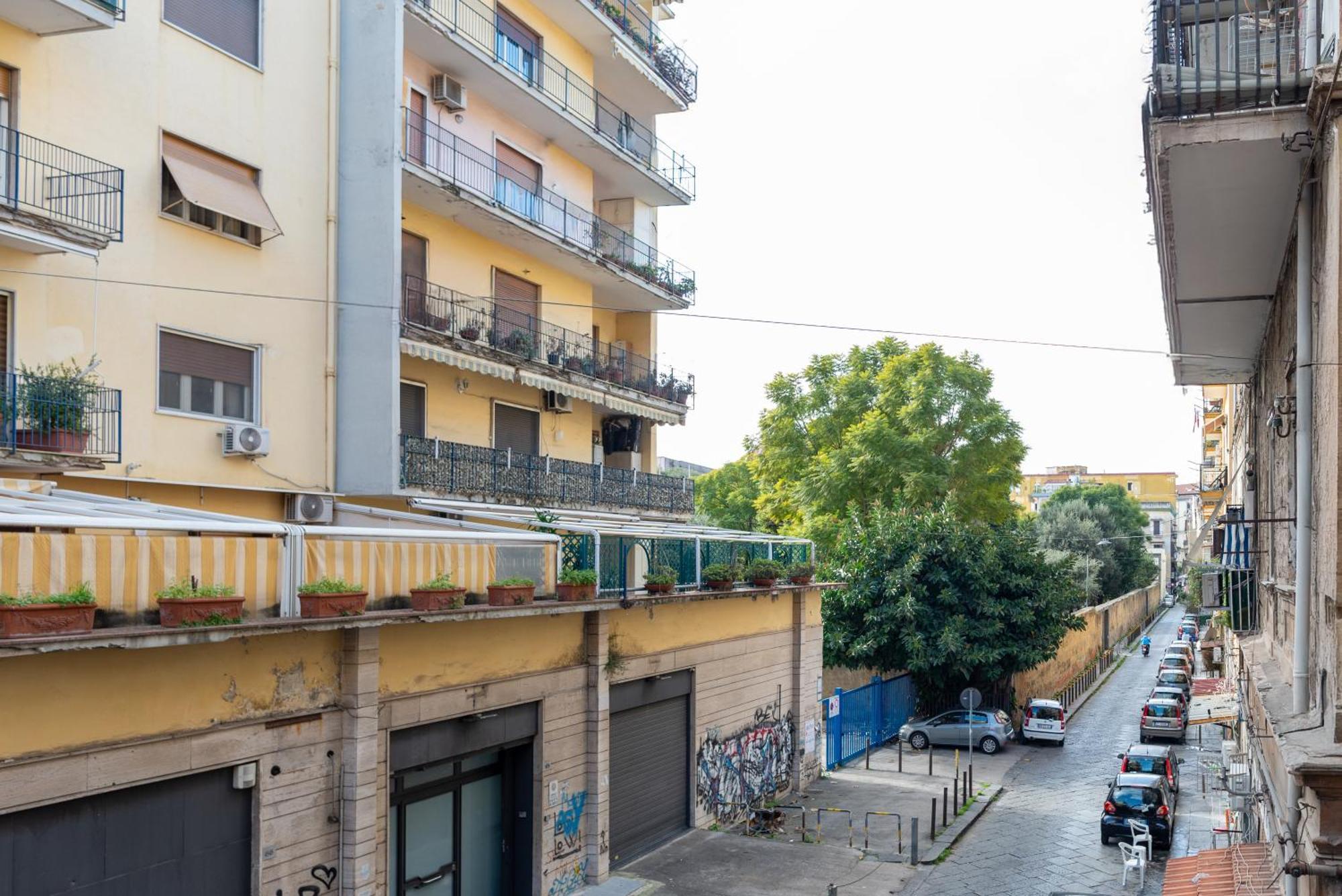 Am Apartment Napoli - Tra Il Centro E La Stazione Centrale Exteriör bild